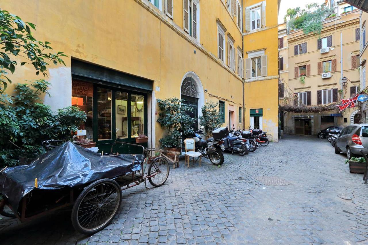 Apartment Flatinrome Boutique Navona Rom
